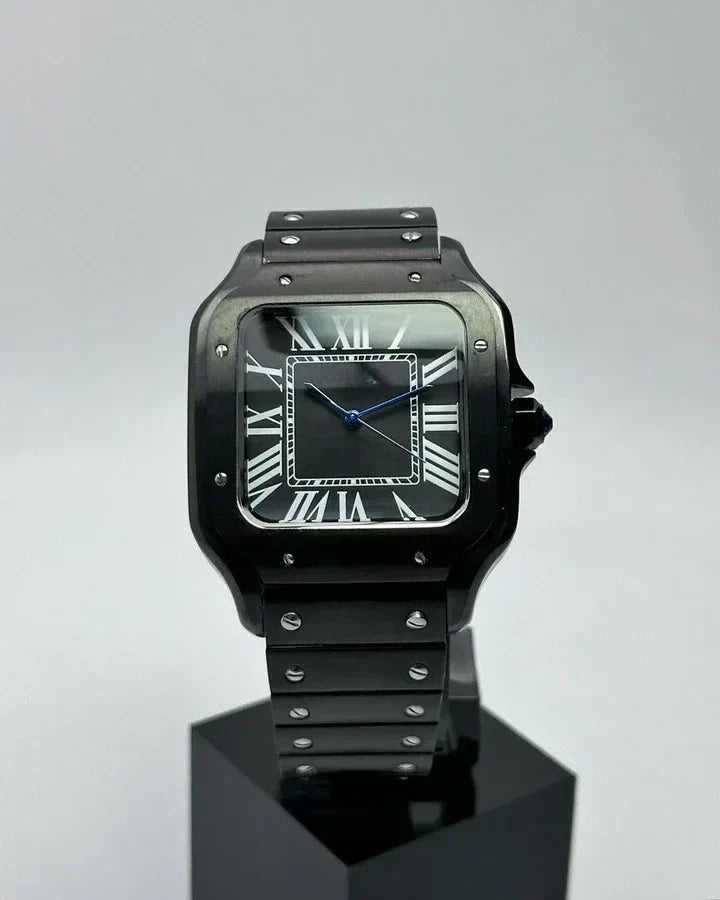 Carré | Blacked Out